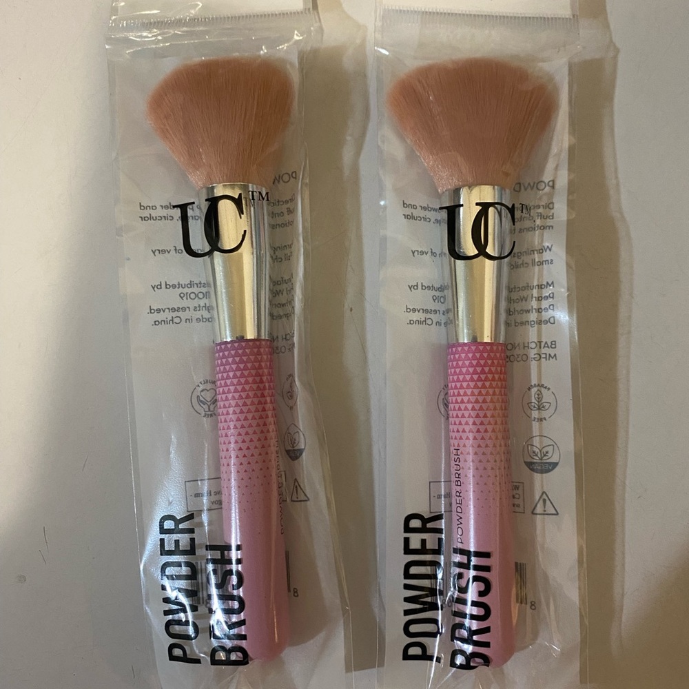 Pink Powder Brush Set